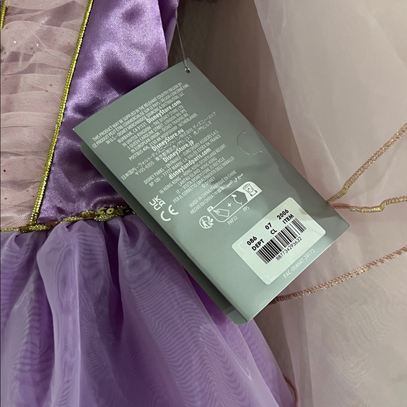 NWT Disney Rapunzel Lavender and Gold Princess Gown Costume Girls Size 7/8 - Picture 5 of 9